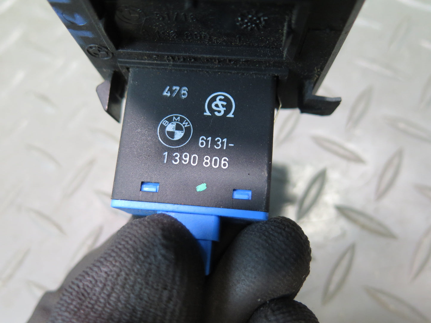 95-99 BMW E36 318ti ASC Control Button Switch Panel 1390806 OEM