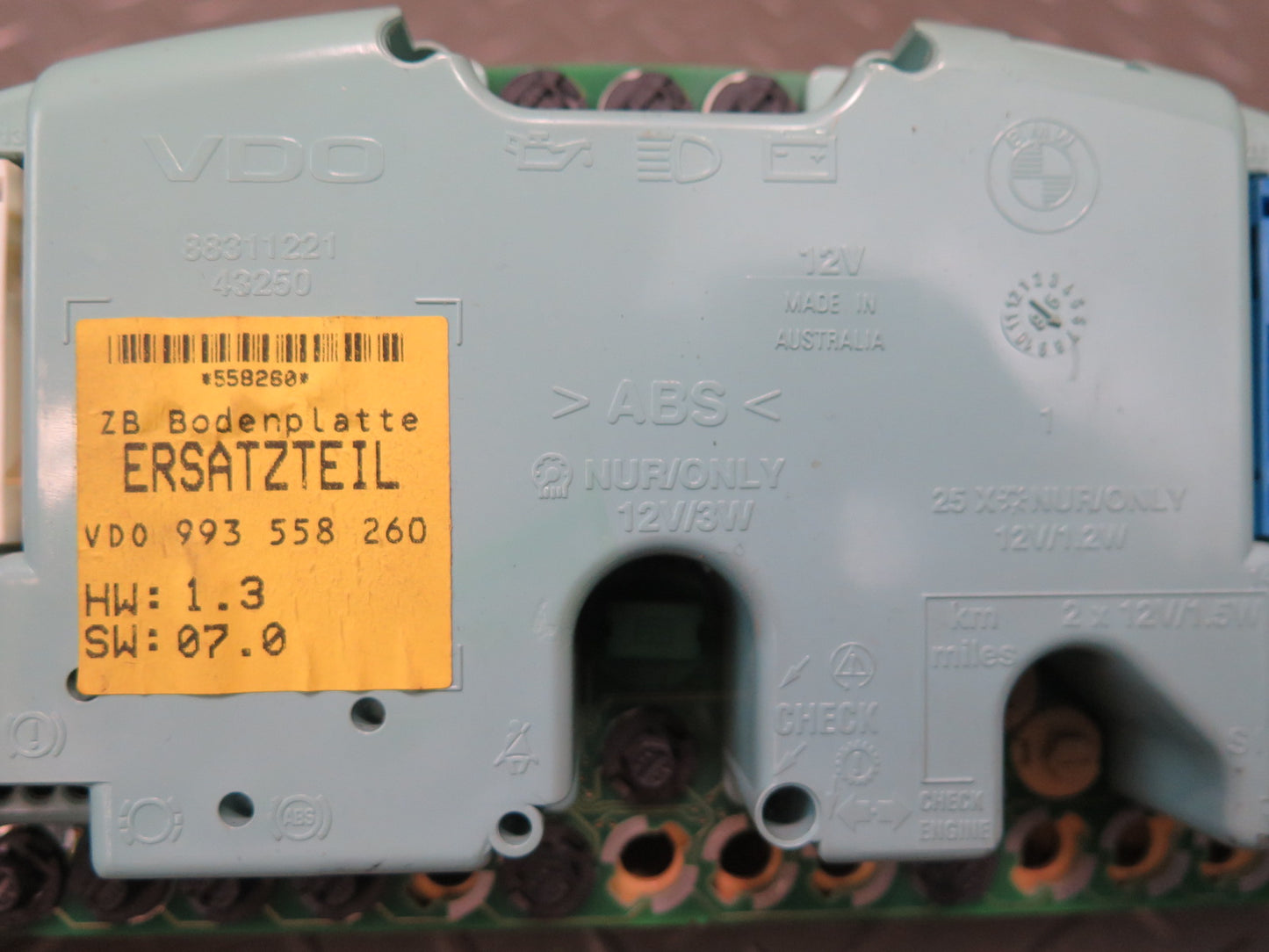 97-99 BMW E36 318ti Compact A/T Instrument Cluster Gauge Speedometer 8371561 OEM