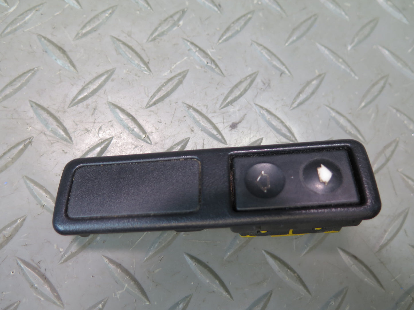 95-99 BMW E36 318ti Compact Set of 2 Left & Right Door Window Switch OEM