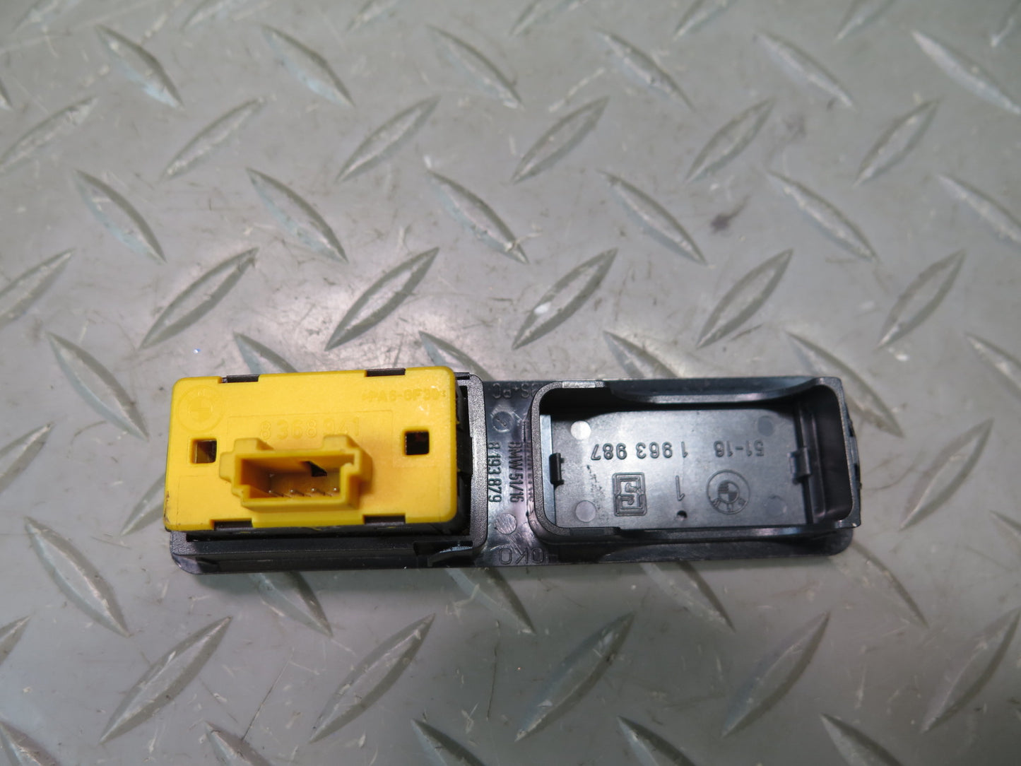 95-99 BMW E36 318ti Compact Set of 2 Left & Right Door Window Switch OEM