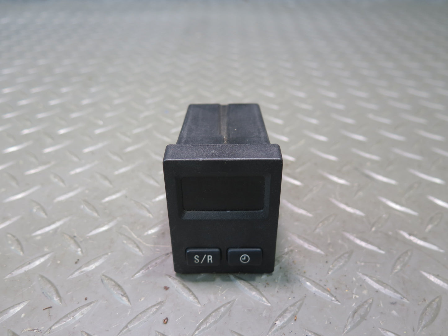 95-99 BMW E36 318ti ON Board Computer Clock Temperature Display OEM