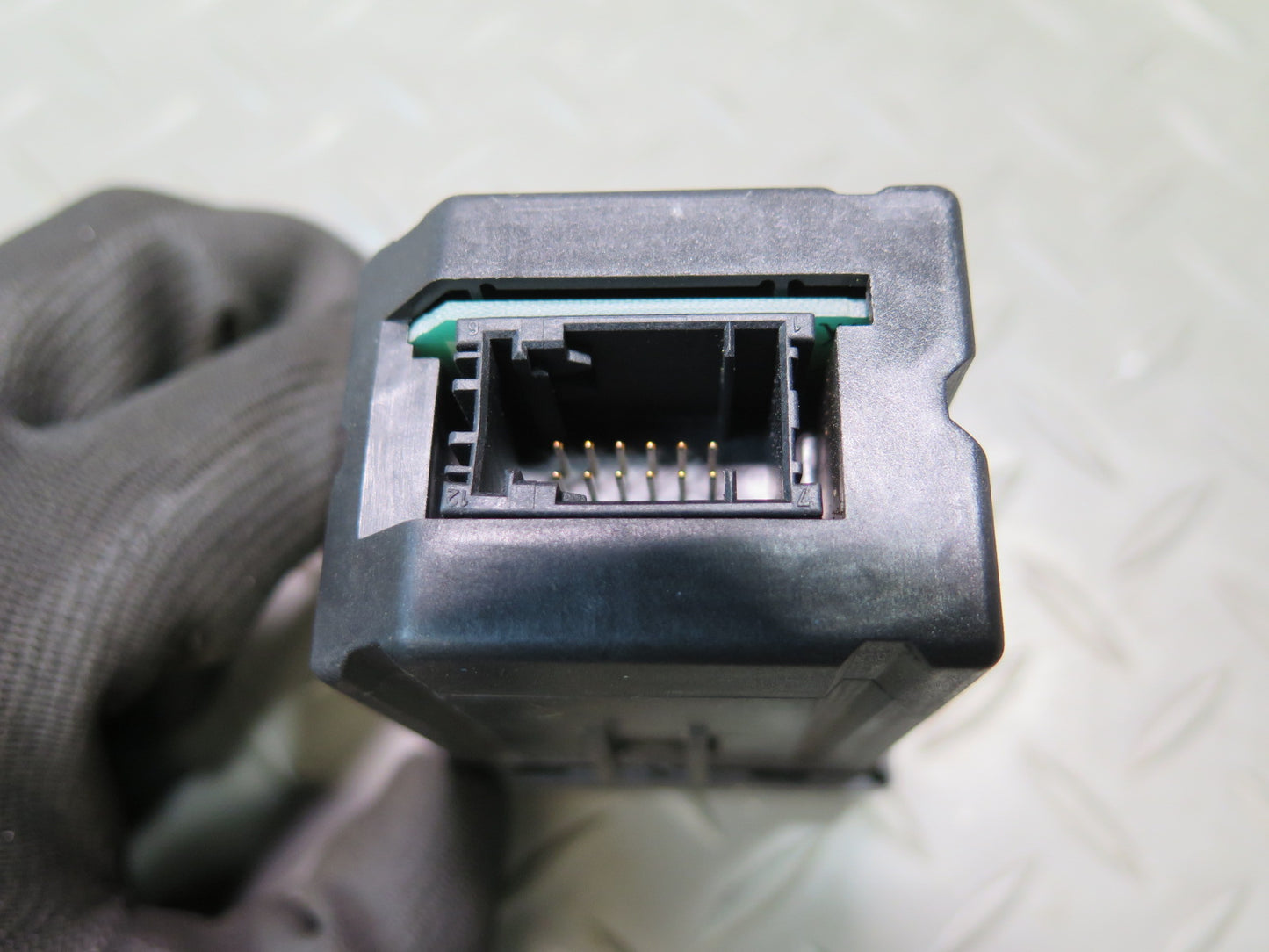95-99 BMW E36 318ti ON Board Computer Clock Temperature Display OEM