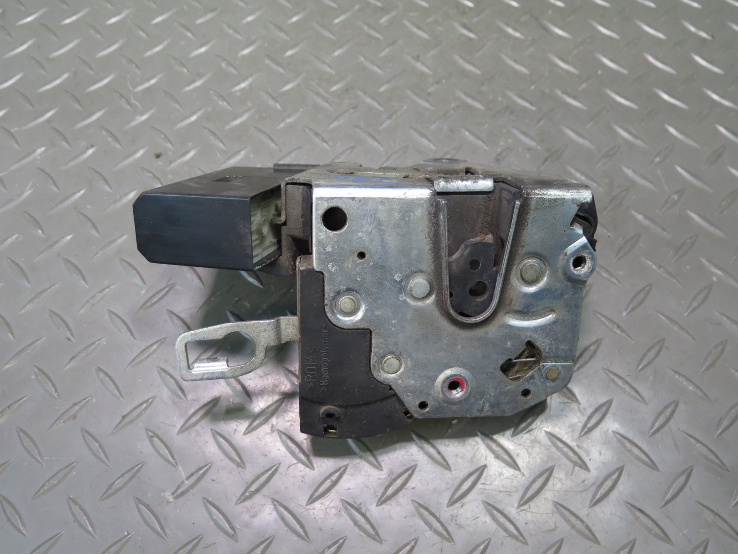 94-99 BMW E36 318ti Coupe Convertible Front Left Door Lock Latch Actuator OEM