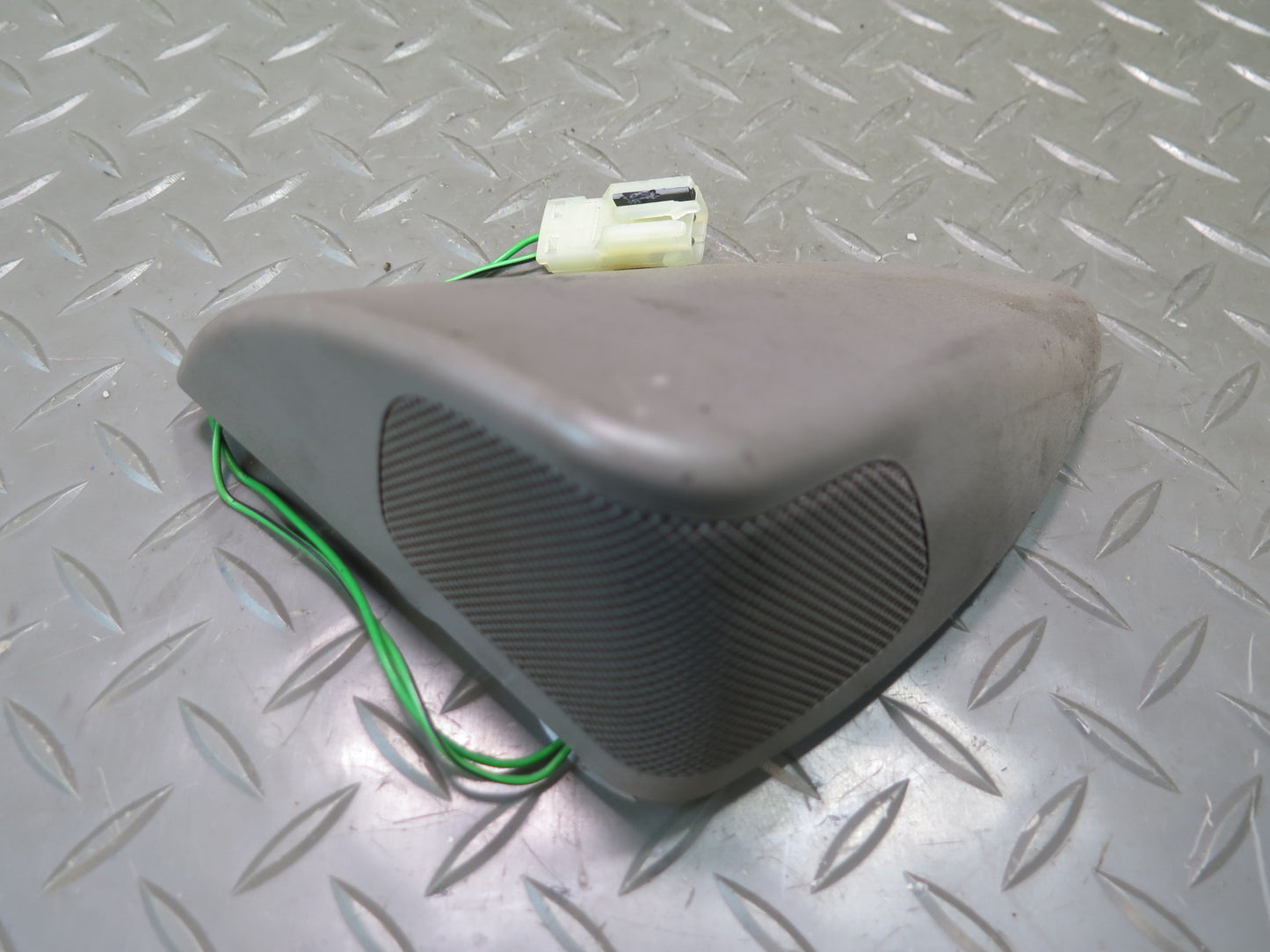 95-99 BMW E36 318ti Compact Set of 2 Rear Tweeter Speaker w Trim OEM