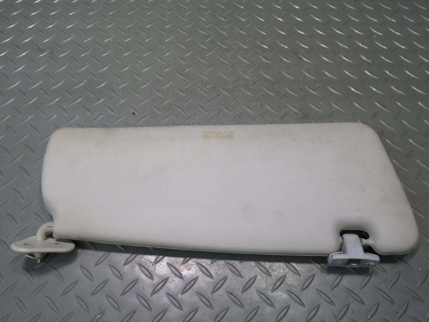 95-99 BMW E36 318ti Compact Set of 2 Front Left & Right Sun Visor OEM