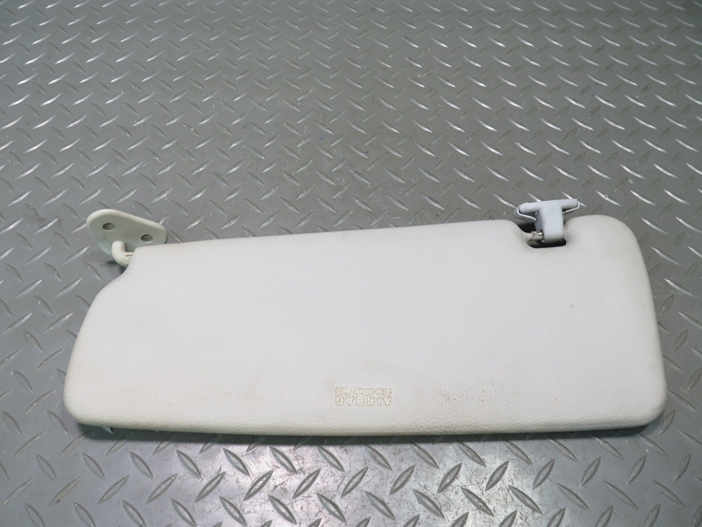 95-99 BMW E36 318ti Compact Set of 2 Front Left & Right Sun Visor OEM