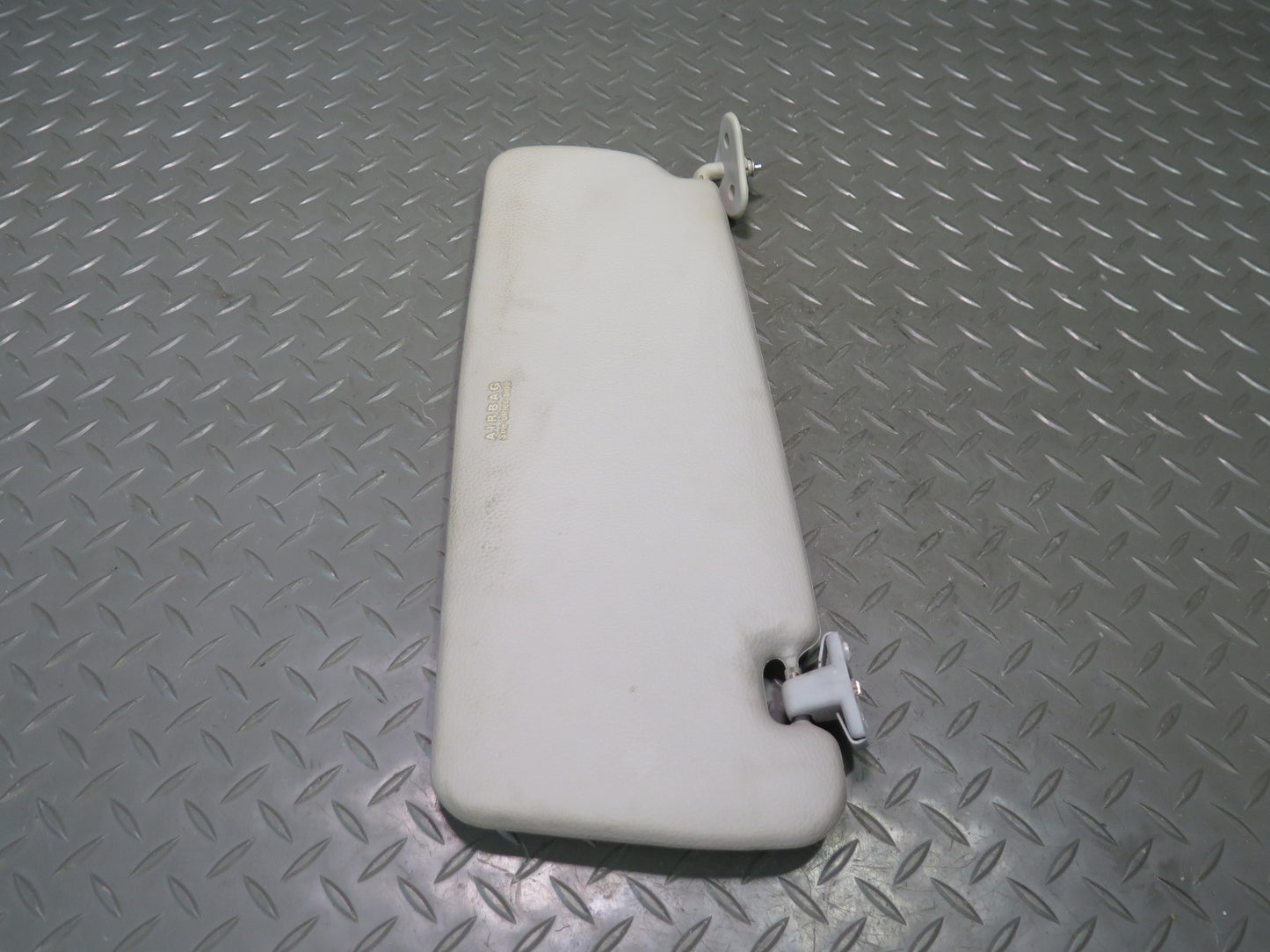 95-99 BMW E36 318ti Compact Set of 2 Front Left & Right Sun Visor OEM