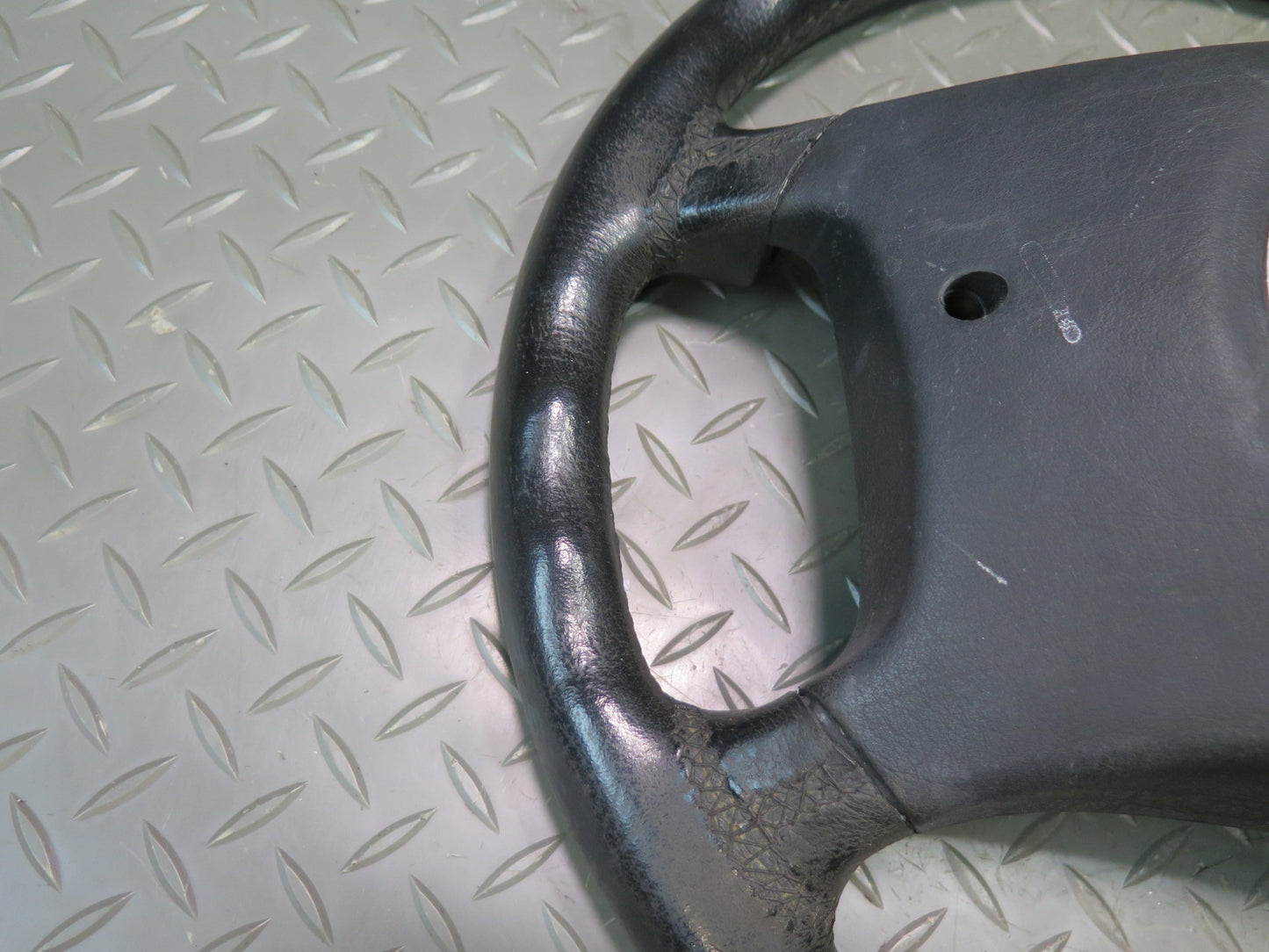 94-99 BMW E36 318i 318ti Leather Steering Wheel OEM