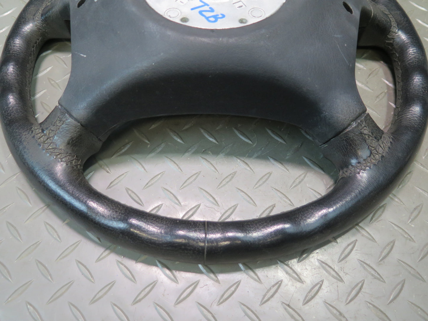 94-99 BMW E36 318i 318ti Leather Steering Wheel OEM