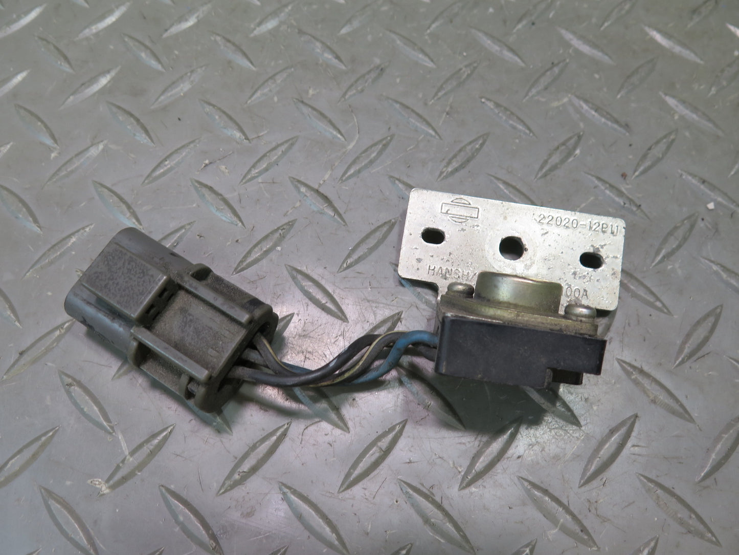 85-87 Nissan 300ZX Z31 Power Ignition Transistor 22020-12P11 OEM