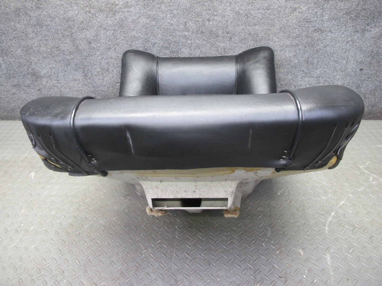 84-85 BMW E24 633CSI Rear Left Side Leather Sport Seat Black OEM