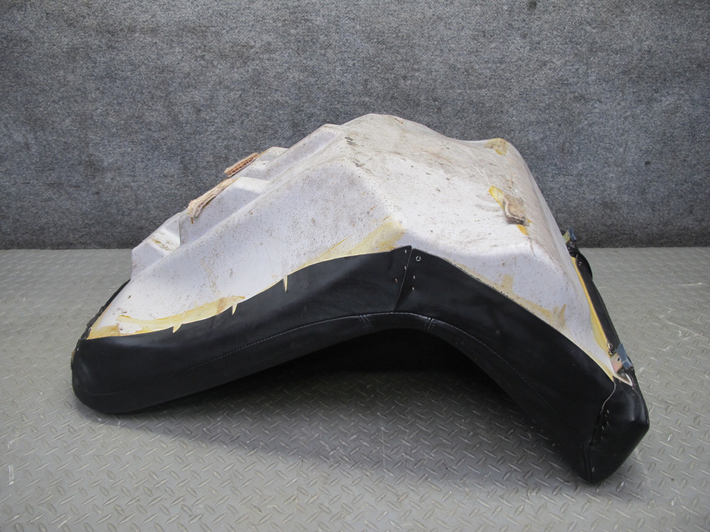 84-85 BMW E24 633CSI Rear Left Side Leather Sport Seat Black OEM