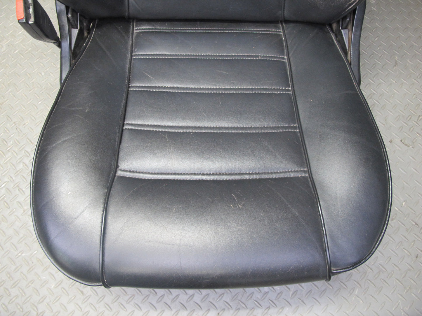 84-85 BMW E24 633CSI Front Left & Right Side Leather Sport Seat Black Set OEM