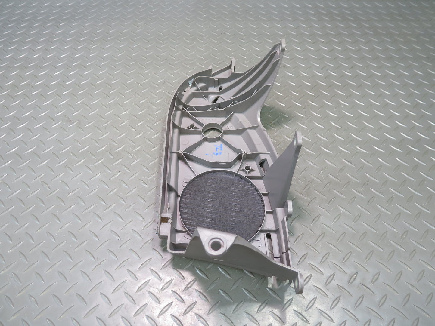 95-99 BMW E36 318ti Compact Set of 2 Rear Shelf Speaker Trim Grille Cover OEM