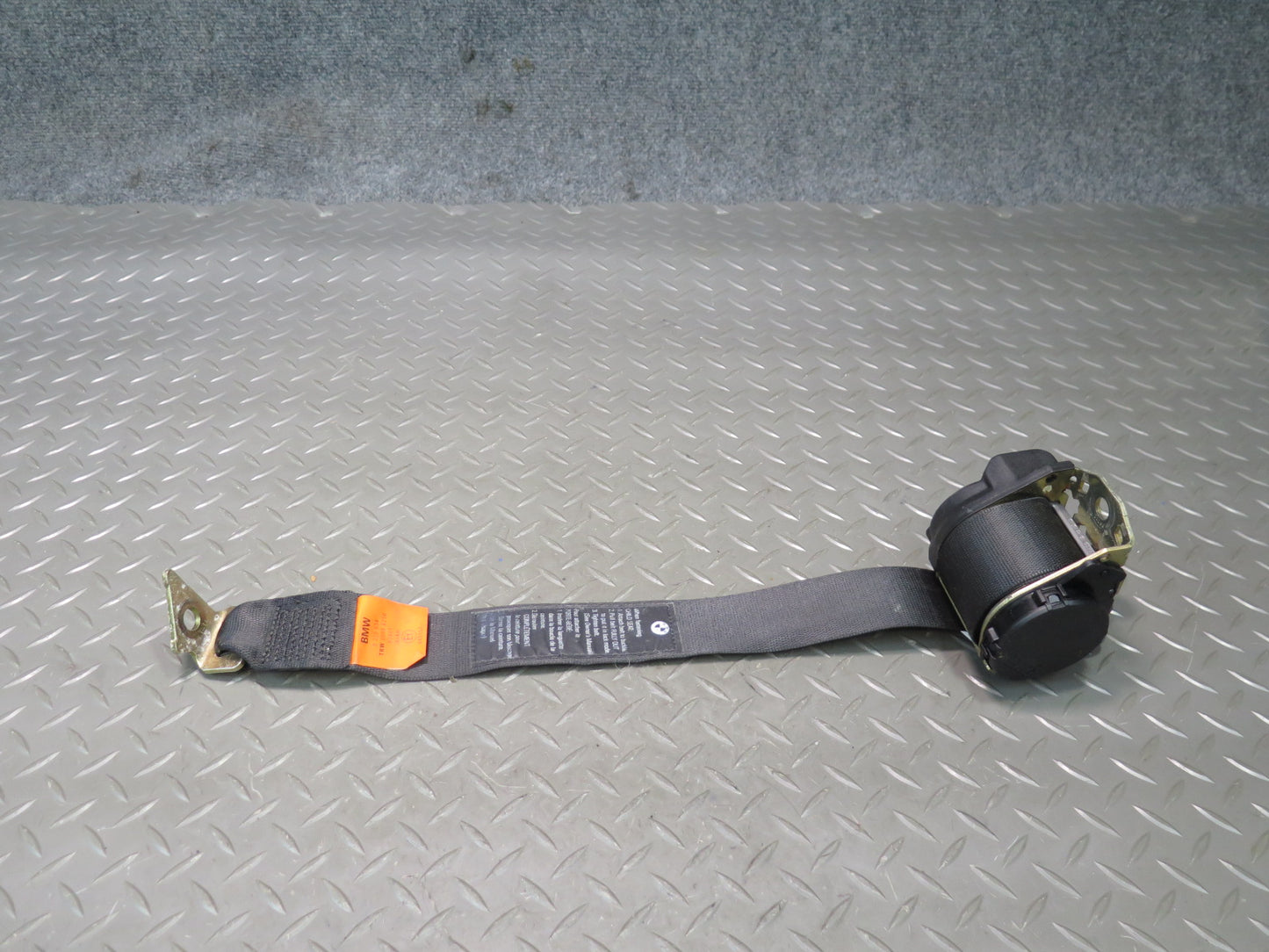 94-99 BMW E36 318ti COMPACT 7PCS SEATBELT RETRACTORS & SEATBELT BUCKLE SET OEM