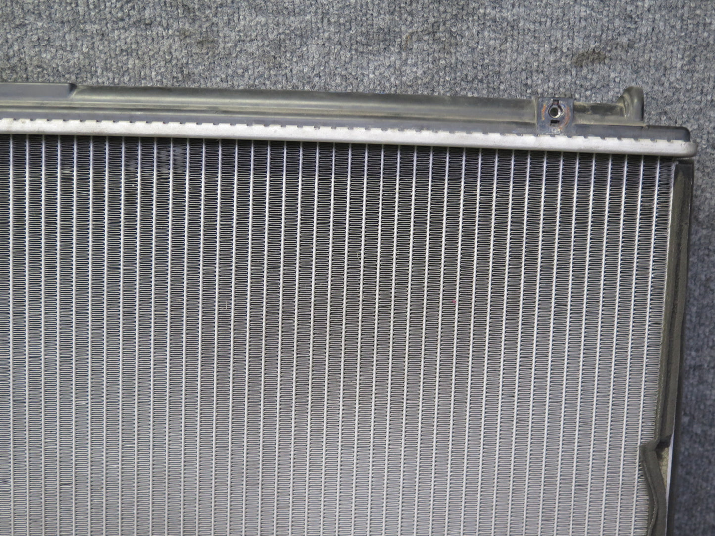 01-05 Lexus UZS161L GS430 Engine Cooling Radiator w Cap 71K Miles OEM