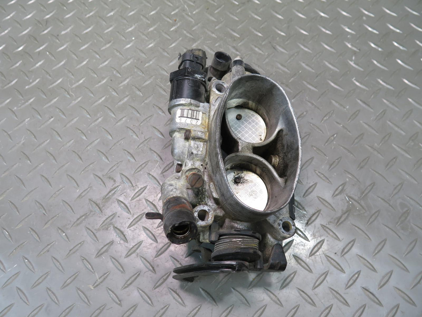 92-93 Chevrolet Corvette C4 V8 5.7L LT1 Engine Throttle Body 41K Miles OEM