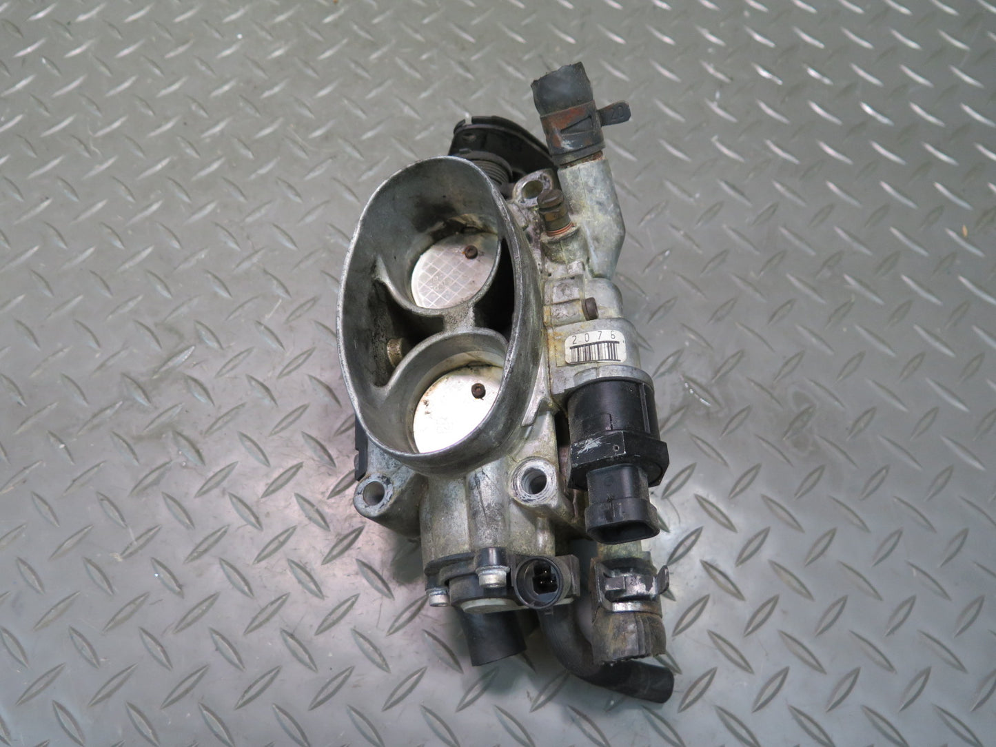 92-93 Chevrolet Corvette C4 V8 5.7L LT1 Engine Throttle Body 41K Miles OEM