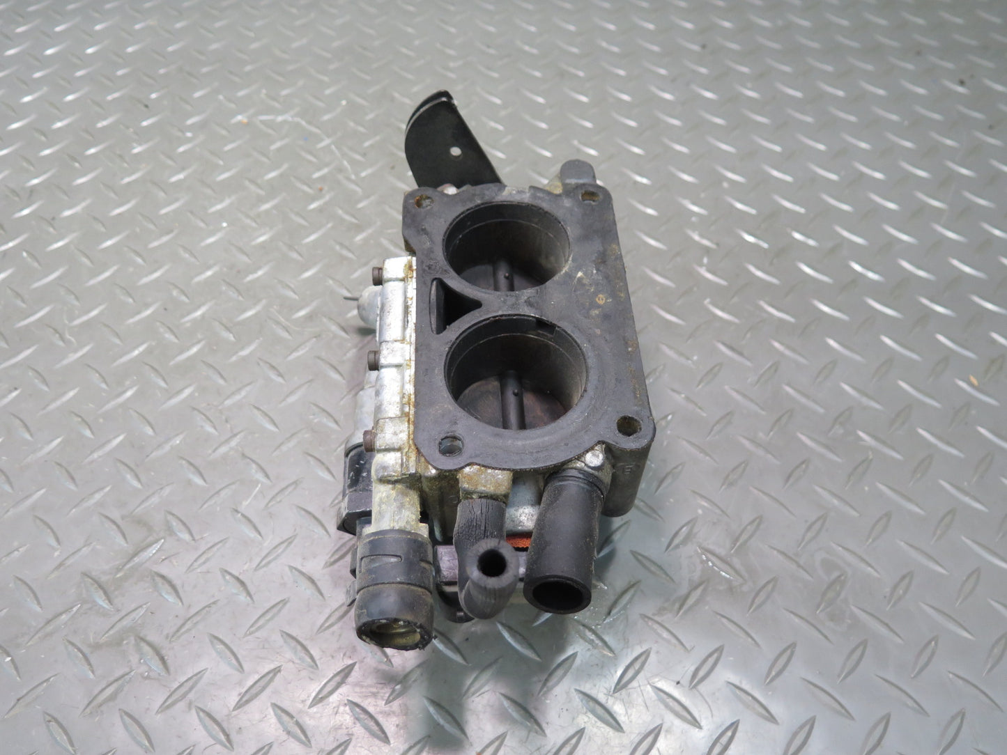 92-93 Chevrolet Corvette C4 V8 5.7L LT1 Engine Throttle Body 41K Miles OEM