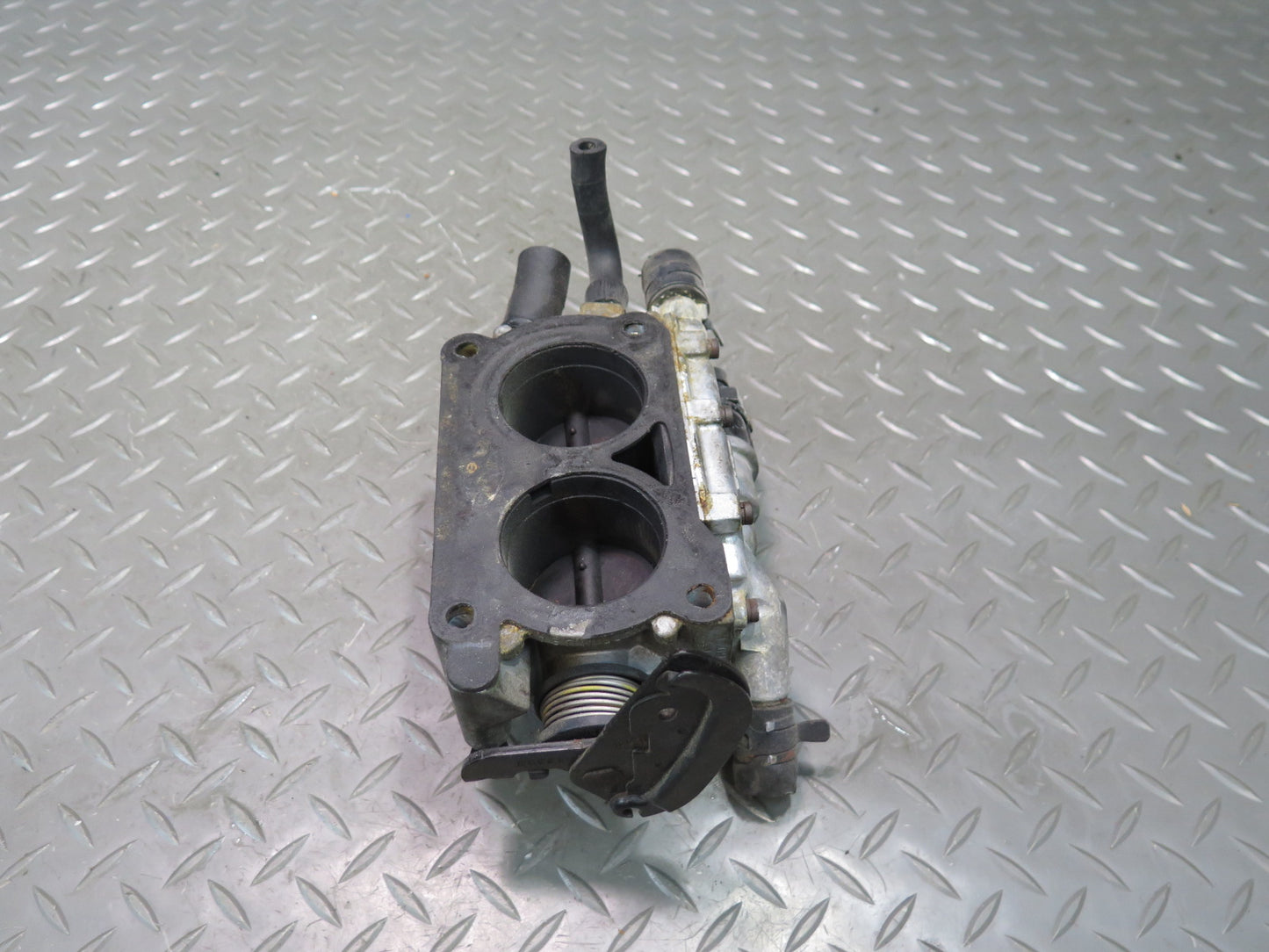 92-93 Chevrolet Corvette C4 V8 5.7L LT1 Engine Throttle Body 41K Miles OEM