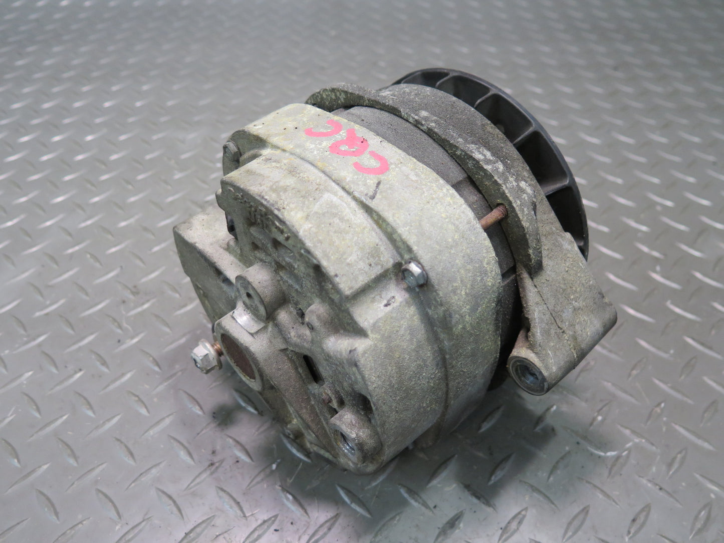 92-93 Chevrolet Corvette C4 V8 5.7L LT1 Engine Alternator Generator OEM
