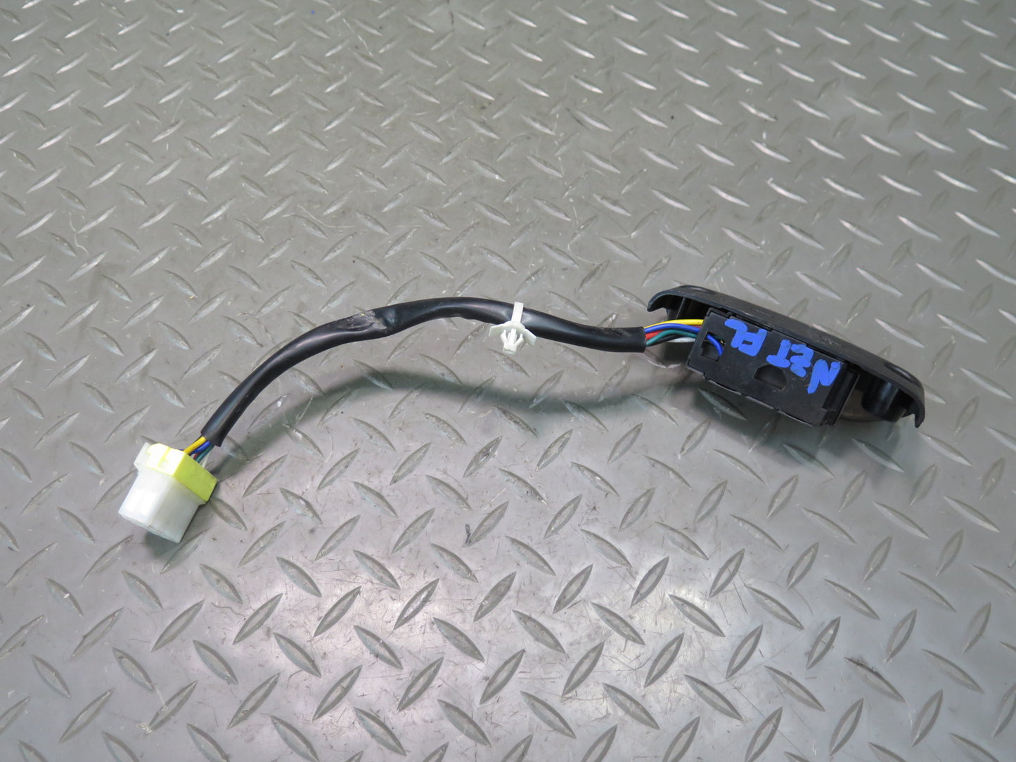 03-09 Nissan Z33 350Z Front Left Driver Seat Adjust Control Switch OEM