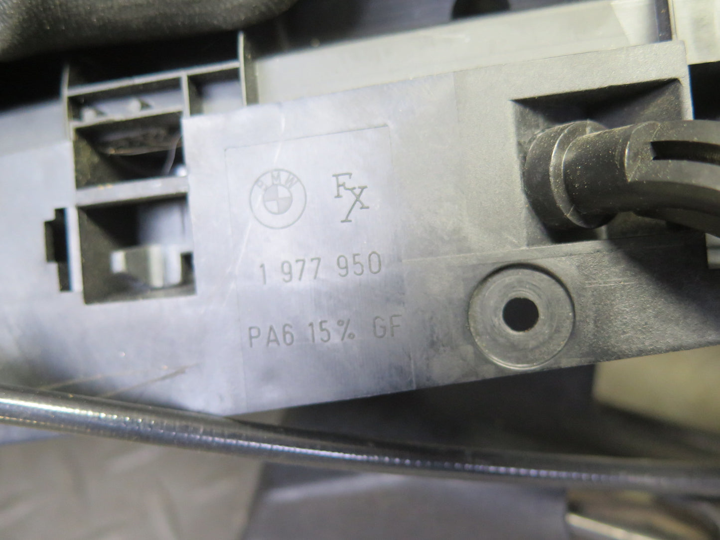 94-99 BMW E36 318i 318ti Front Right Seat Lower Frame Track Rail OEM