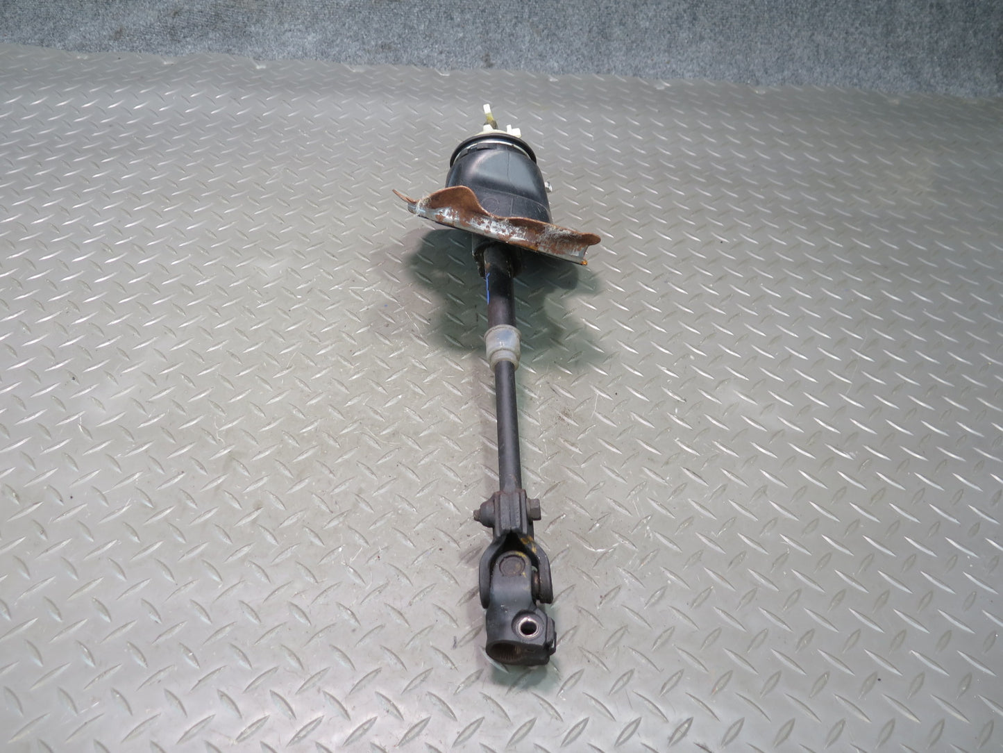 07-09 Nissan 350Z Z33 Conv Lower Steering Column U Joint Shaft w Boot Cover OEM