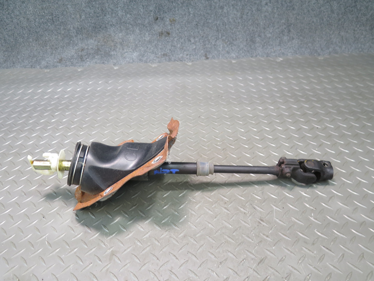 07-09 Nissan 350Z Z33 Conv Lower Steering Column U Joint Shaft w Boot Cover OEM