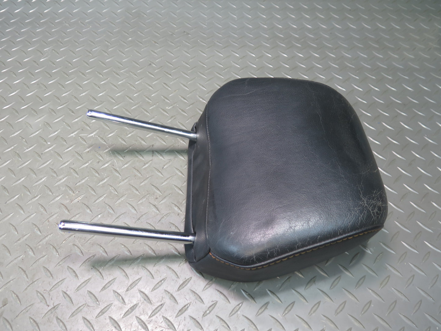 07-09 Nissan 350Z Z33 Conv Front Left & Right Leather Headrest Black Set OEM