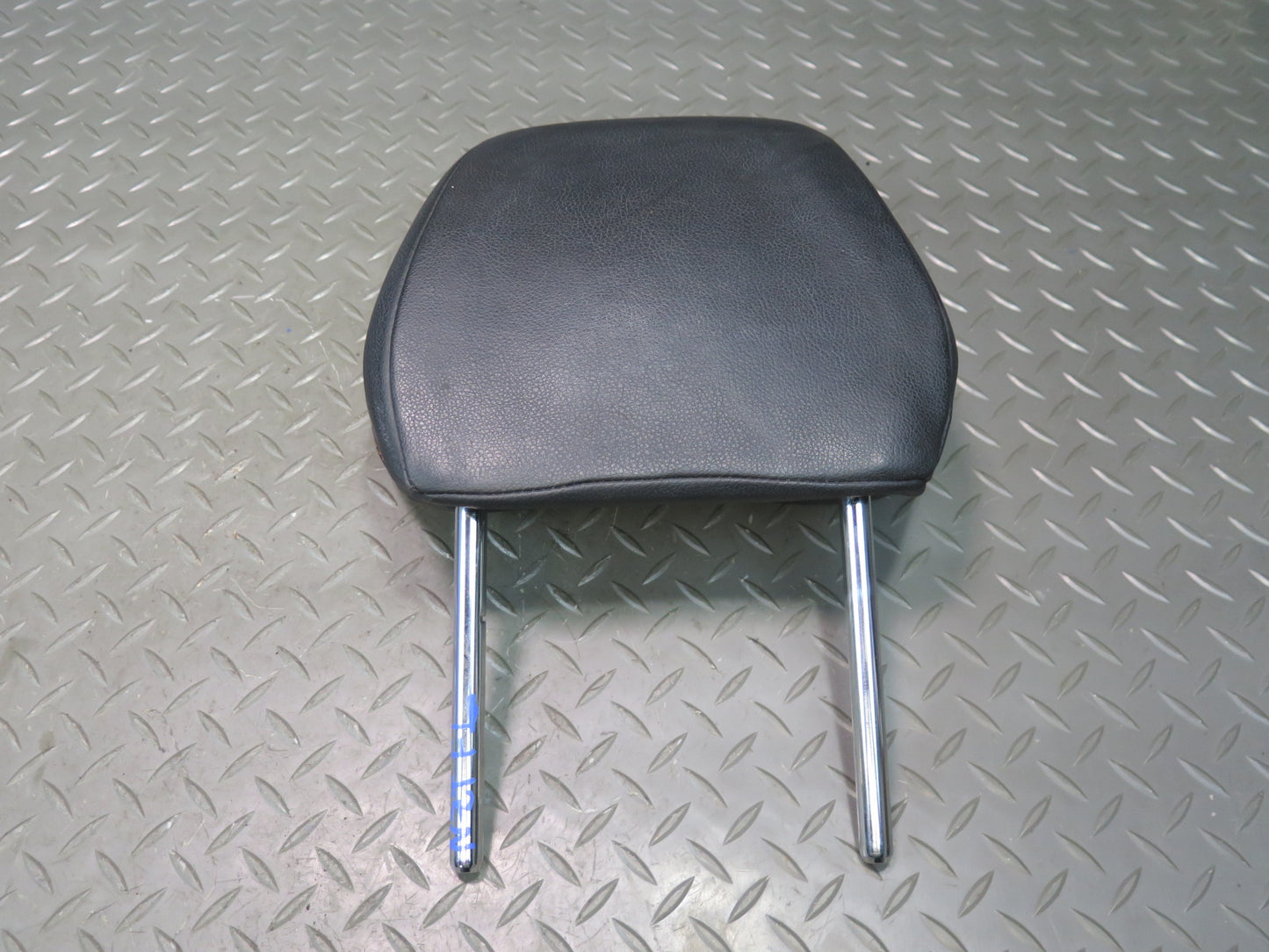 07-09 Nissan 350Z Z33 Conv Front Left & Right Leather Headrest Black Set OEM