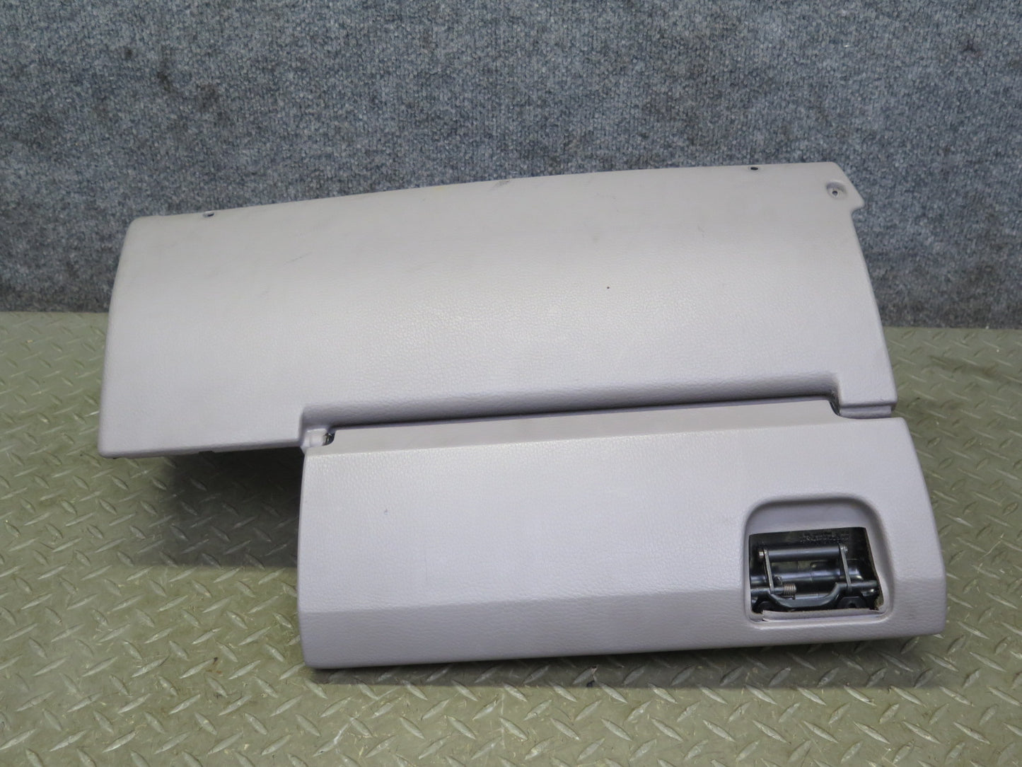 95-99 BMW E36 318ti Compact Dash Front Right Glove Box Trim Panel OEM
