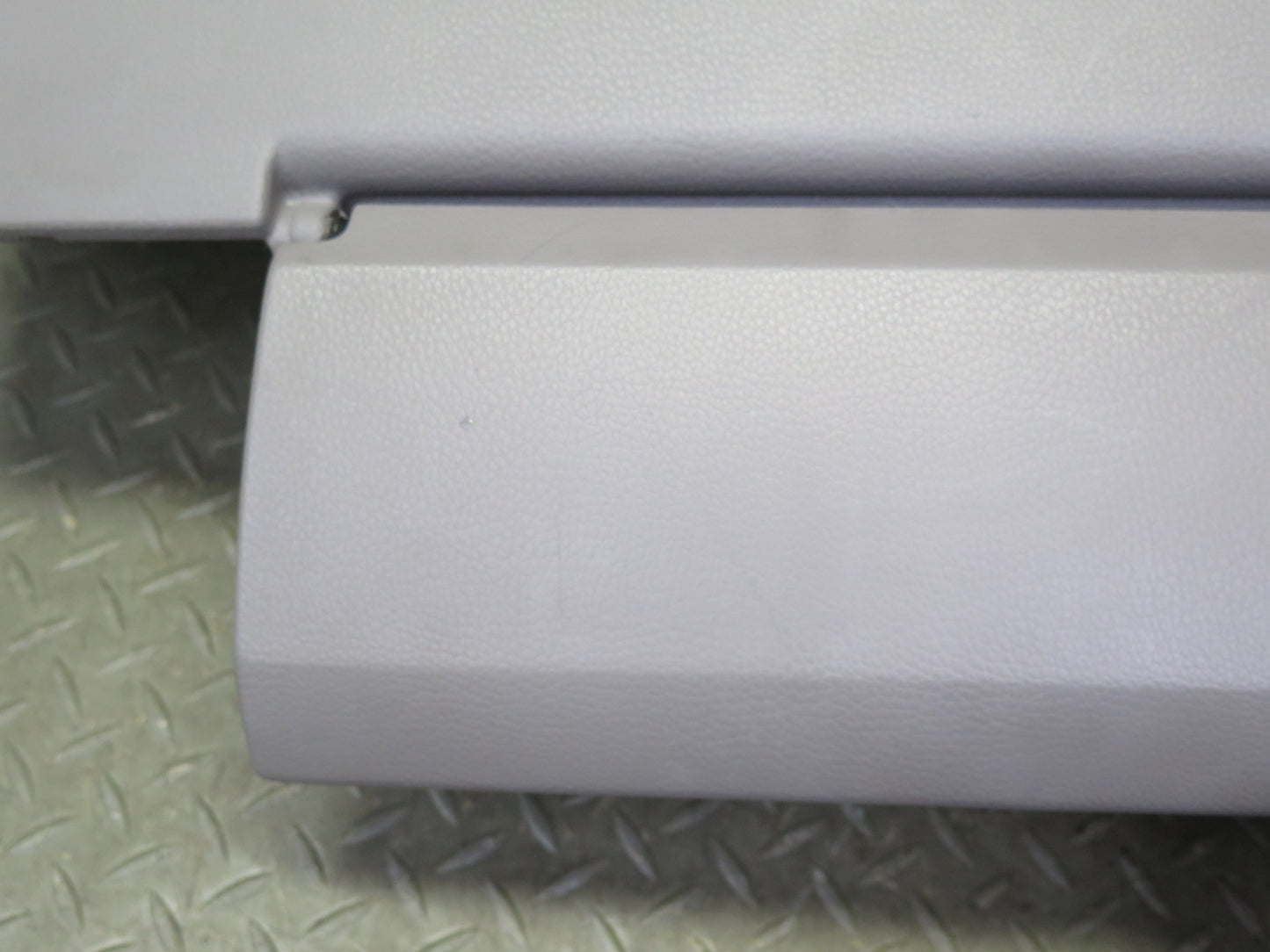 95-99 BMW E36 318ti Compact Dash Front Right Glove Box Trim Panel OEM