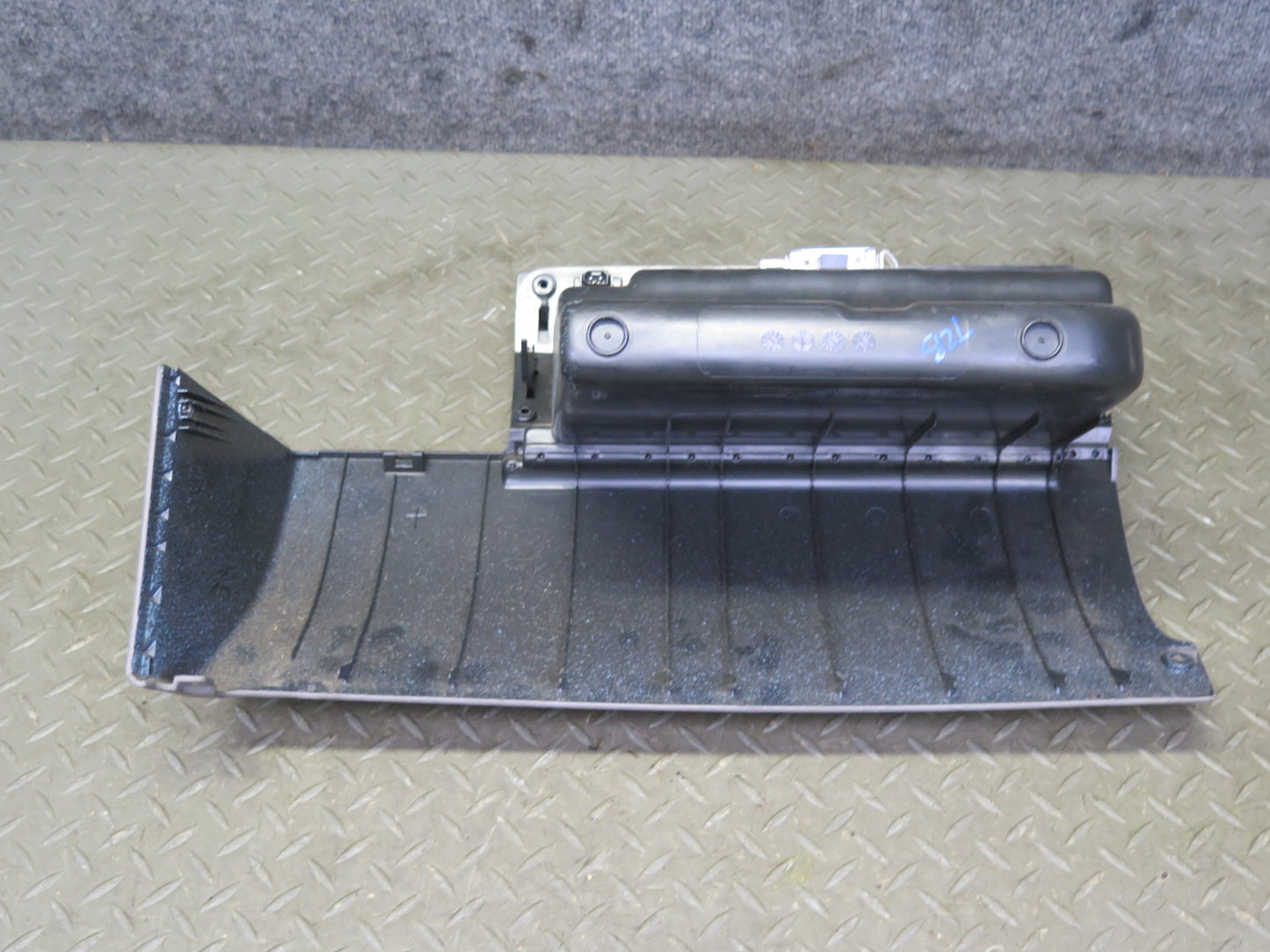 95-99 BMW E36 318ti Compact Dash Front Right Glove Box Trim Panel OEM