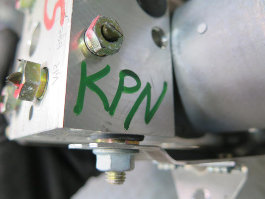 1999-2004 Porsche 911 996 Anti Lock Brake ABS Pump Module 99635575528 OEM