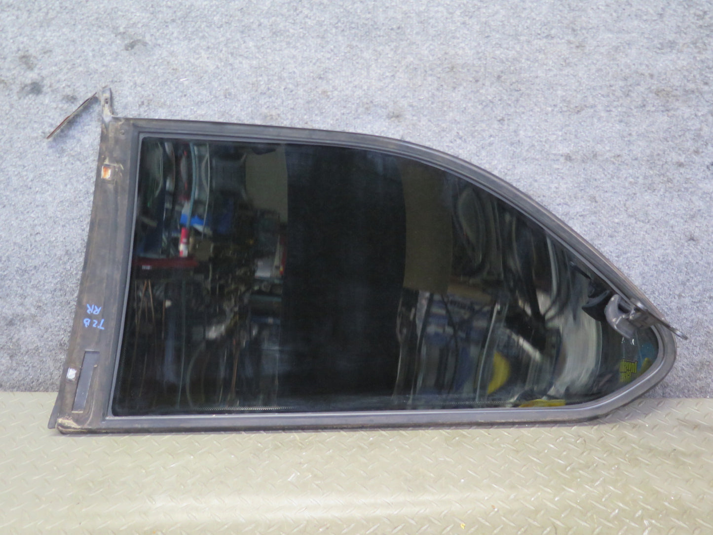95-99 BMW E36 318ti Compact Rear Right Quarter Glass Window OEM