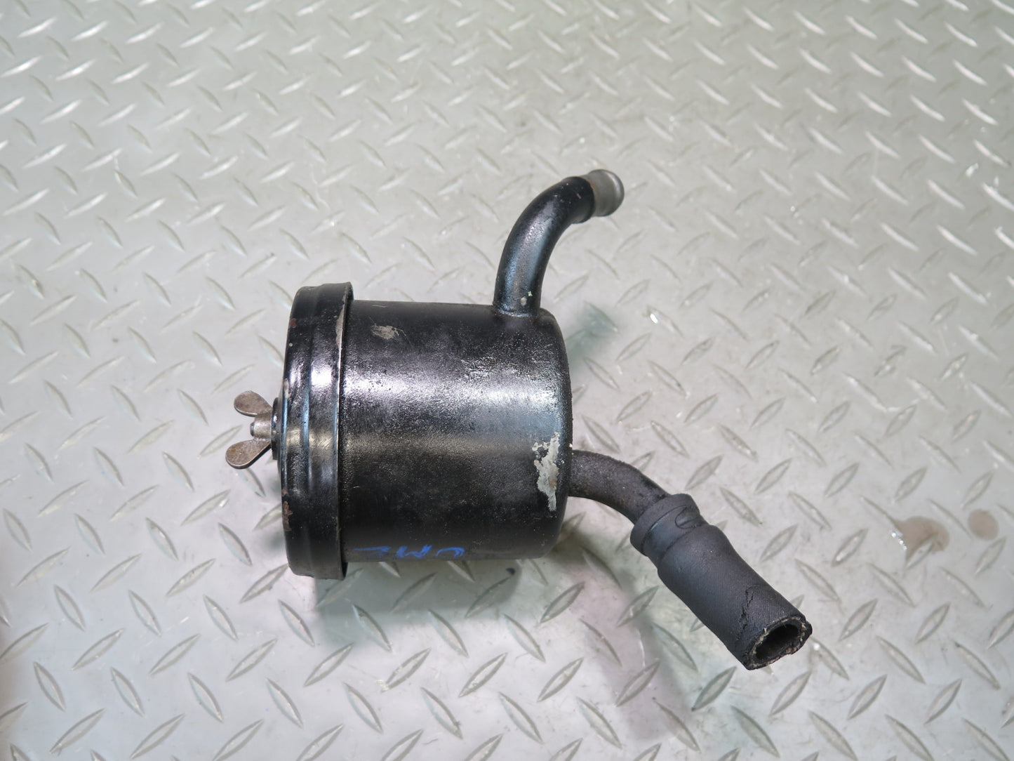 75-76 Mercedes W115 300D Power Steering Fluid Reservoir Tank 1154600783 OEM