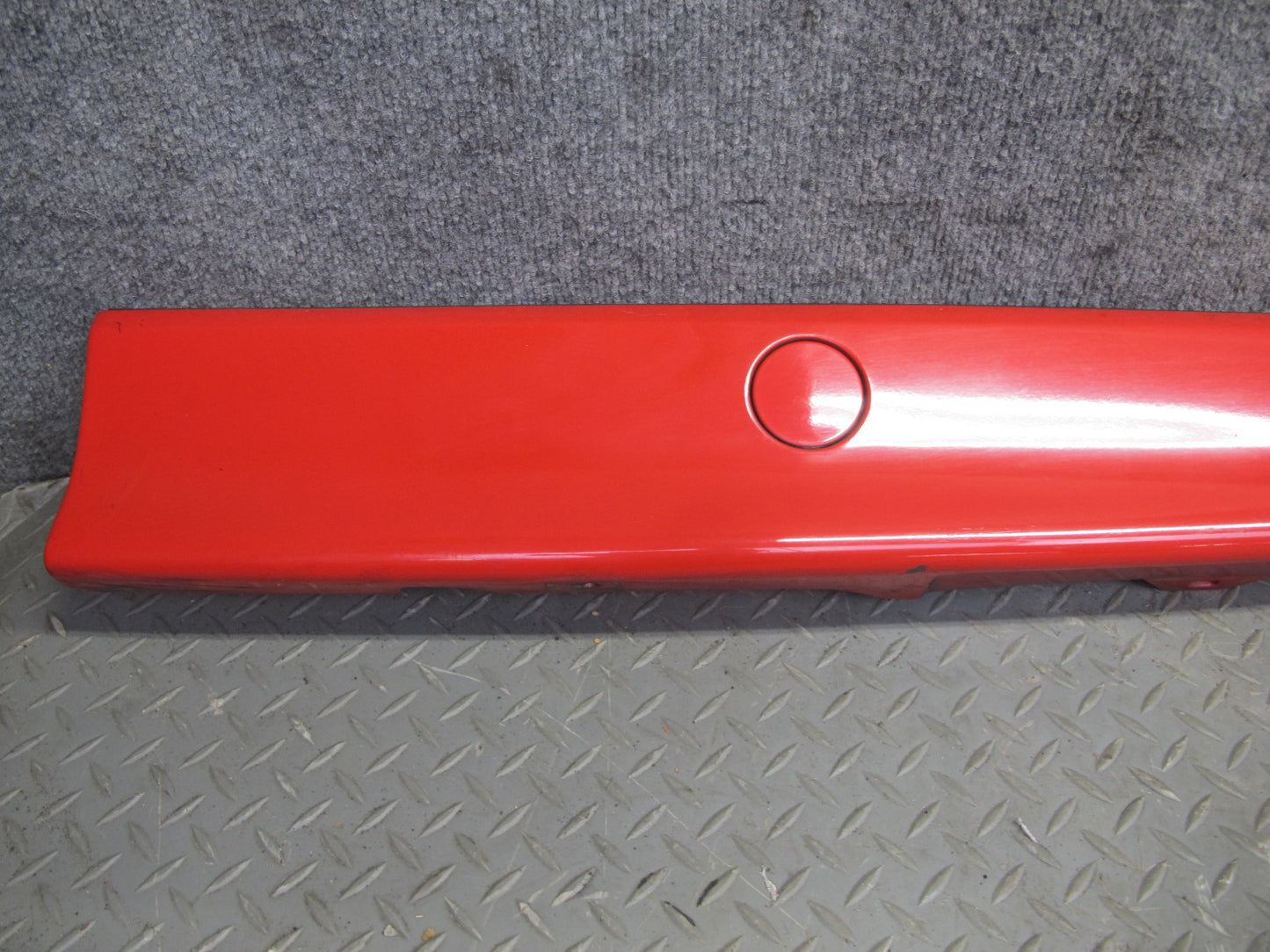 95-99 BMW E36 318ti Compact Set of 2 Side Skirt Rocker Panel Molding RED OEM