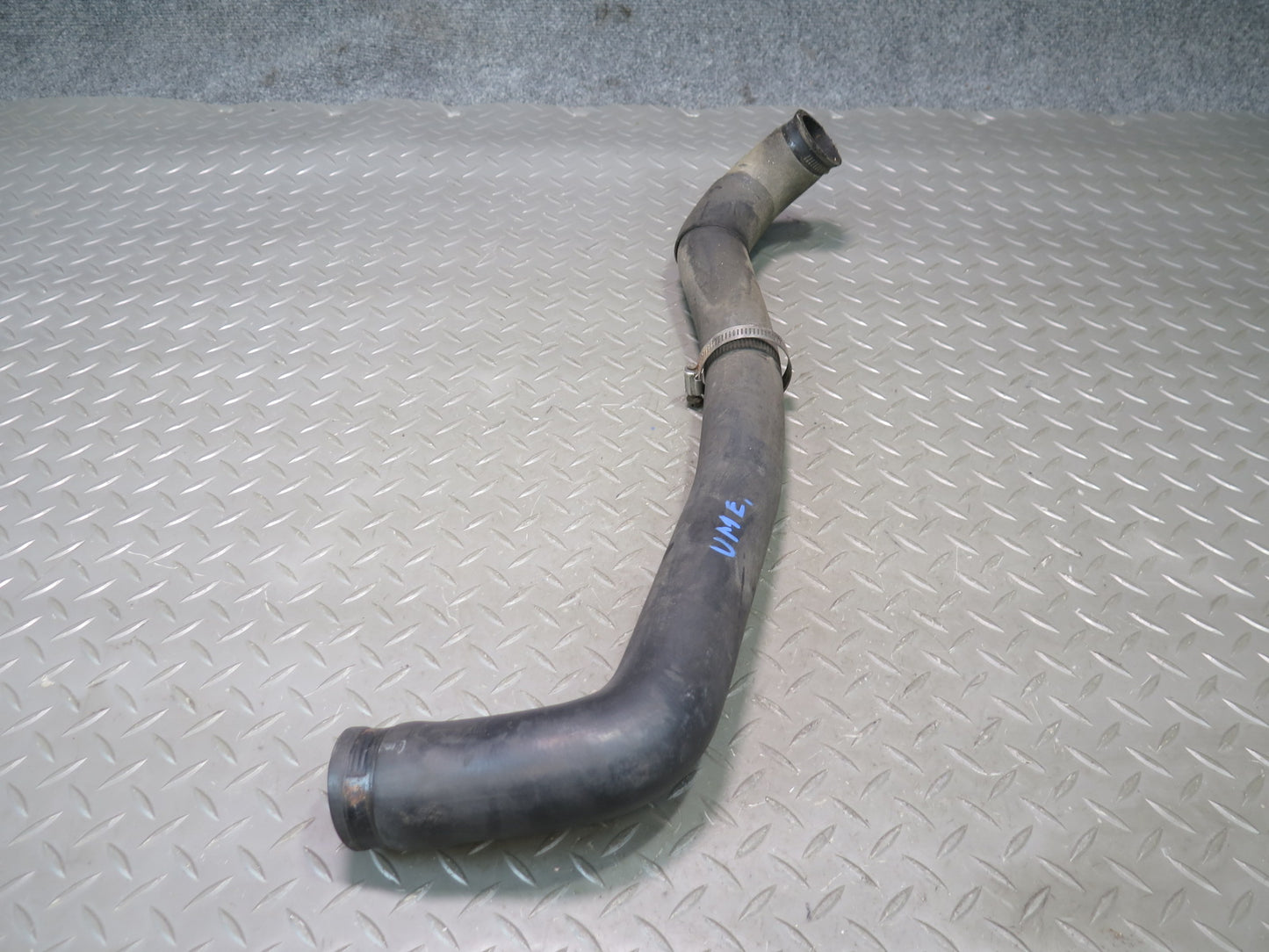 75-76 Mercedes W115 300D Set of 2 Engine Radiator Coolant Hose Pipe OEM