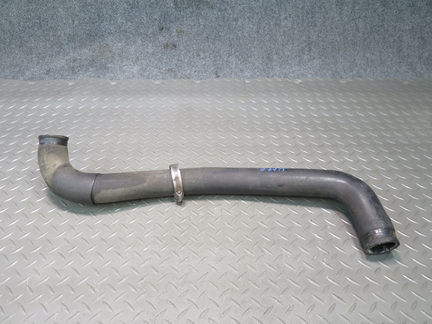 75-76 Mercedes W115 300D Set of 2 Engine Radiator Coolant Hose Pipe OEM