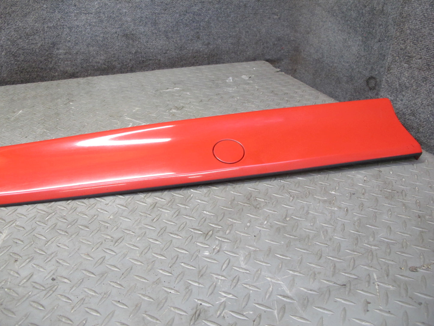 95-99 BMW E36 318ti Compact Set of 2 Side Skirt Rocker Panel Molding RED OEM