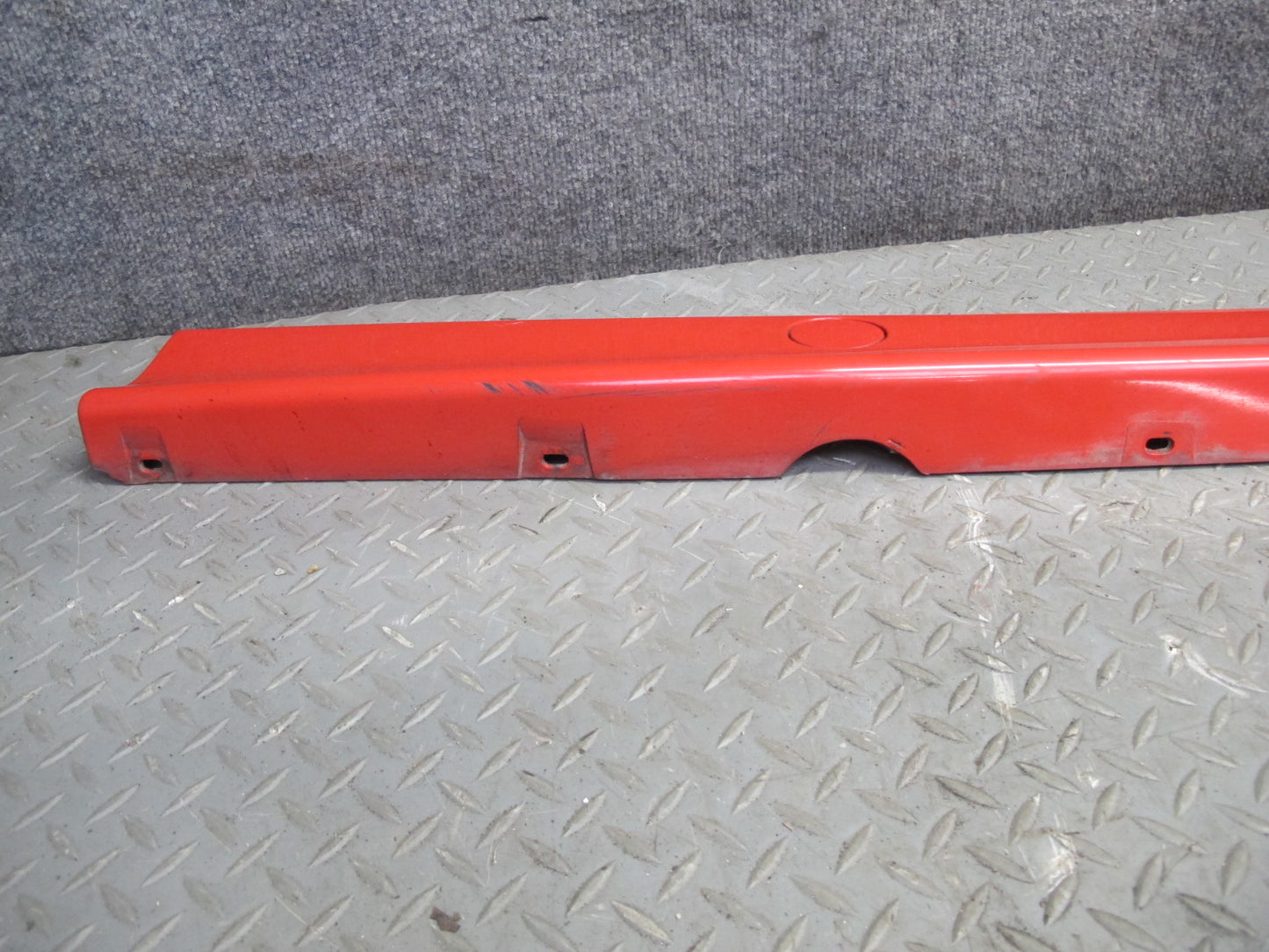 95-99 BMW E36 318ti Compact Set of 2 Side Skirt Rocker Panel Molding RED OEM