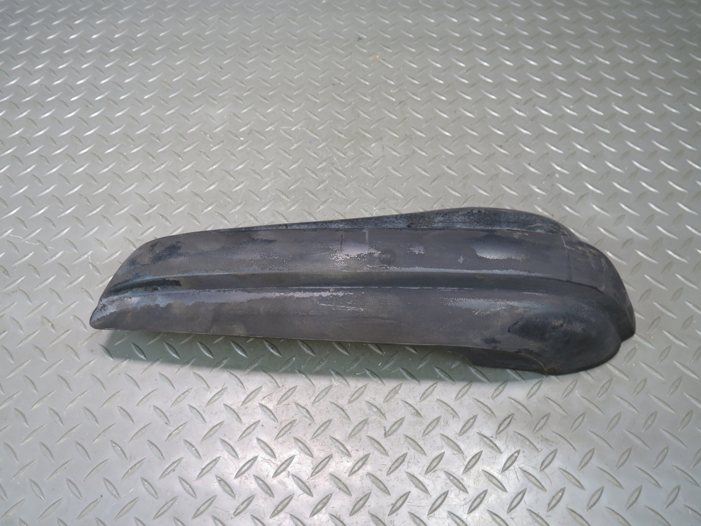 75-76 Mercedes W115 Front Left & Right Bumper Corner Rubber END Trim Set OEM