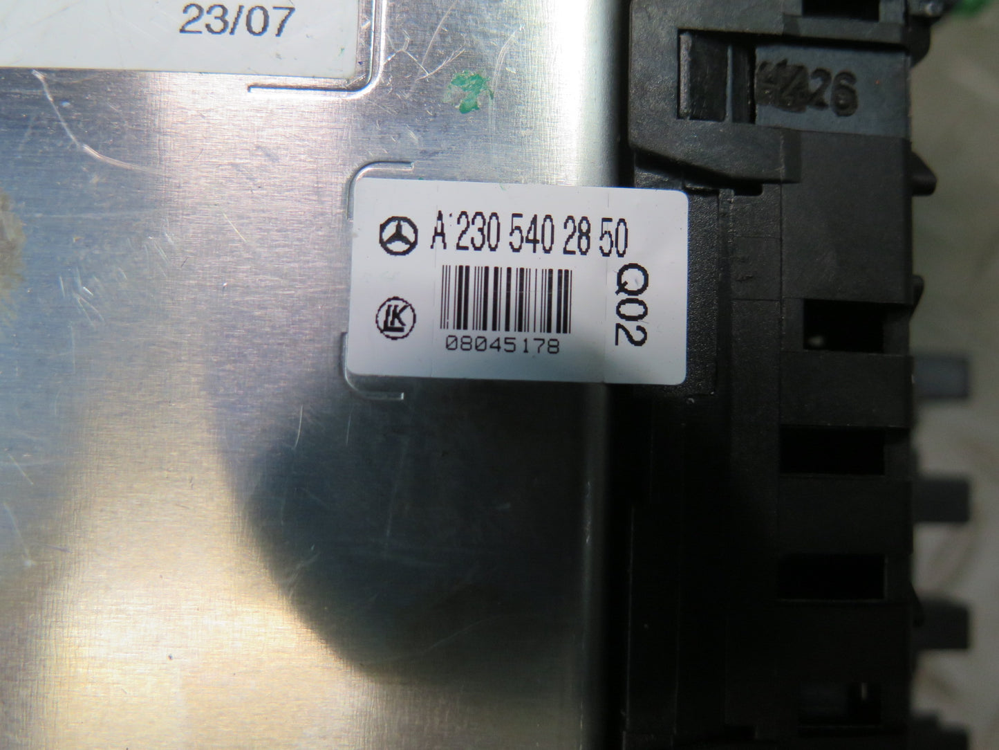 03-12 Mercedes R230 Sl-class Rear SAM Fuse Relay Box Module 2305454032 OEM
