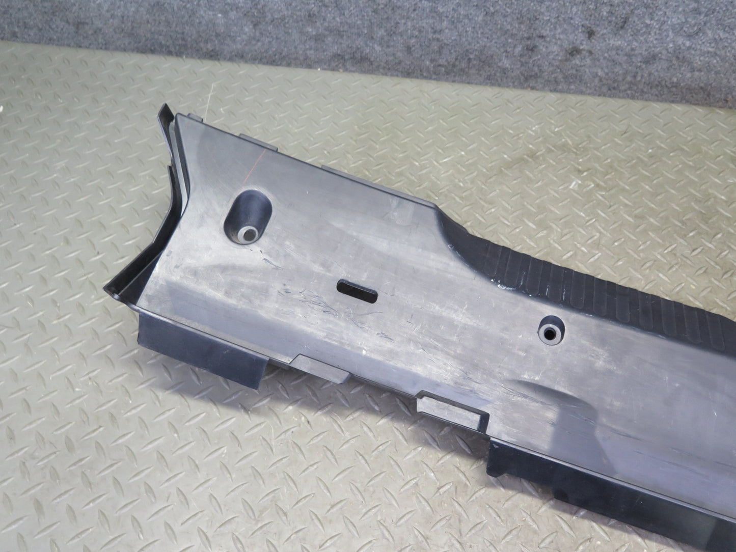 95-99 BMW E36 318ti Compact Rear Trunk Tail Trim Cover Panel 8146217 OEM