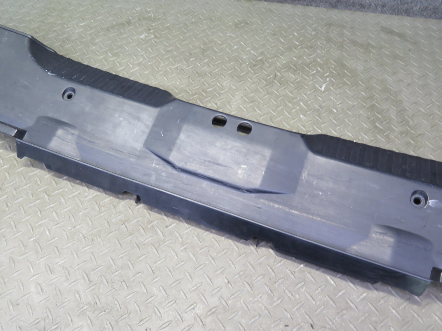 95-99 BMW E36 318ti Compact Rear Trunk Tail Trim Cover Panel 8146217 OEM