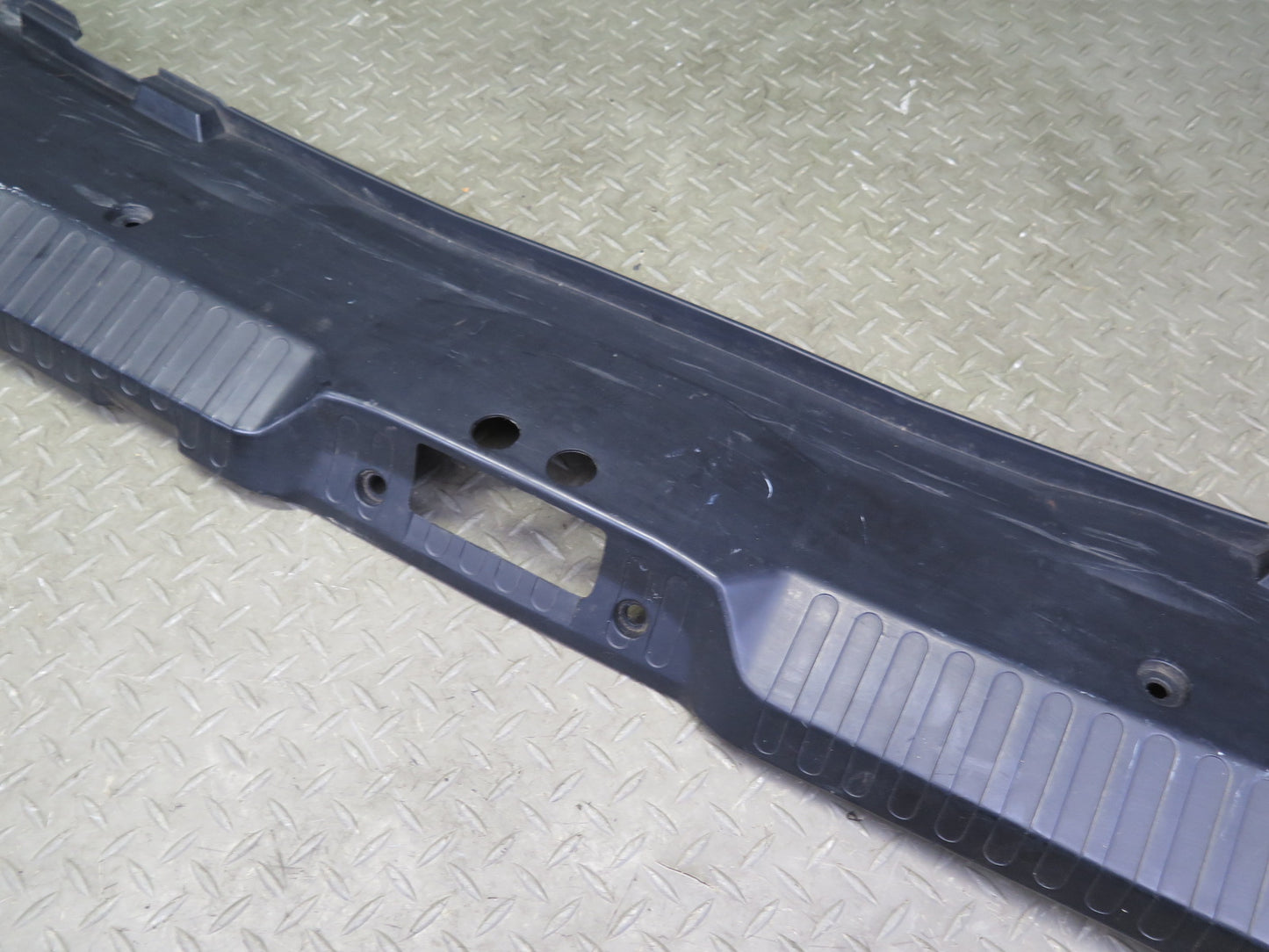 95-99 BMW E36 318ti Compact Rear Trunk Tail Trim Cover Panel 8146217 OEM