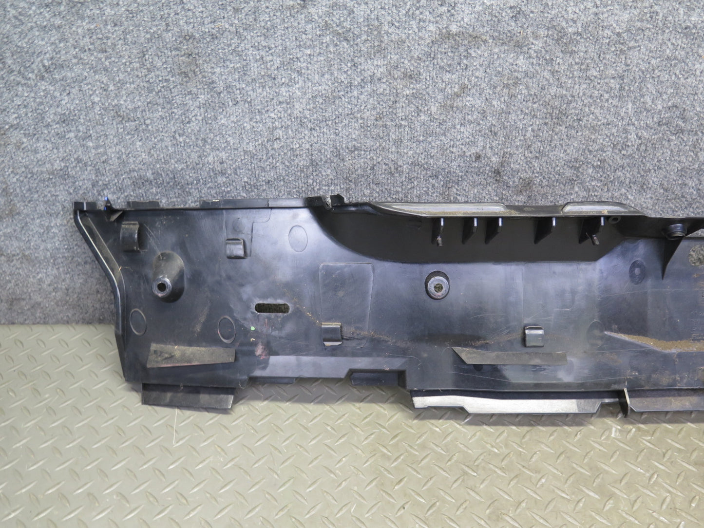 95-99 BMW E36 318ti Compact Rear Trunk Tail Trim Cover Panel 8146217 OEM