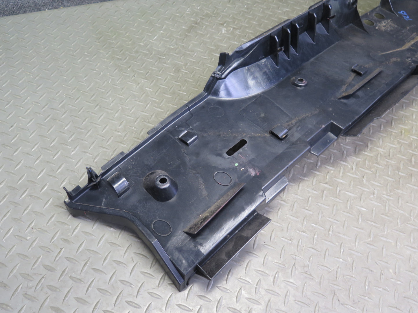 95-99 BMW E36 318ti Compact Rear Trunk Tail Trim Cover Panel 8146217 OEM