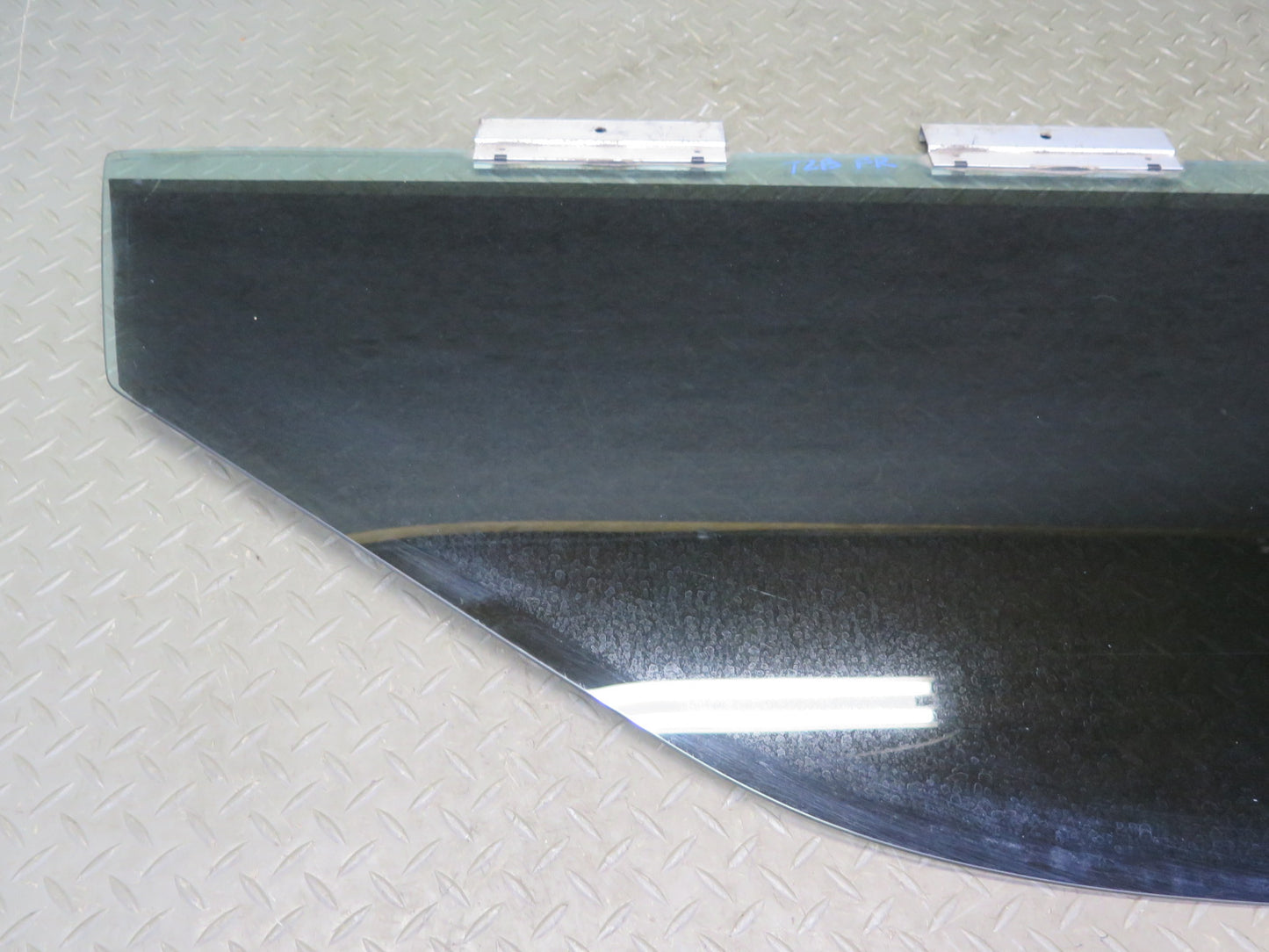 95-99 BMW E36 318ti Compact Right Door Glass Window OEM